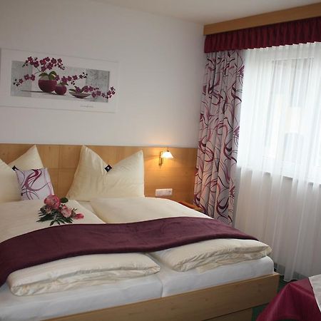 Zimmervermietung Babsy Bed & Breakfast Zell am See Bagian luar foto