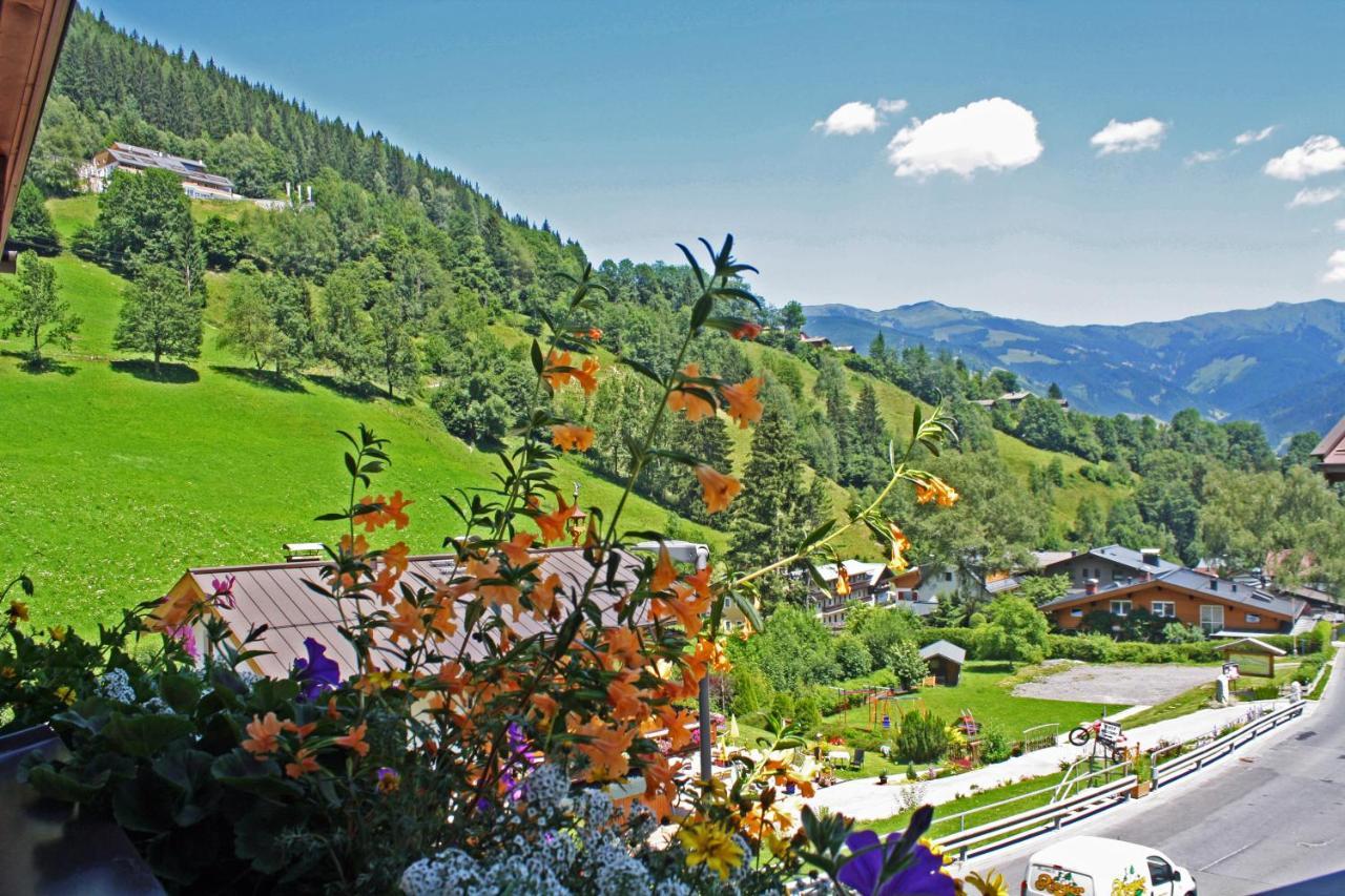 Zimmervermietung Babsy Bed & Breakfast Zell am See Bagian luar foto