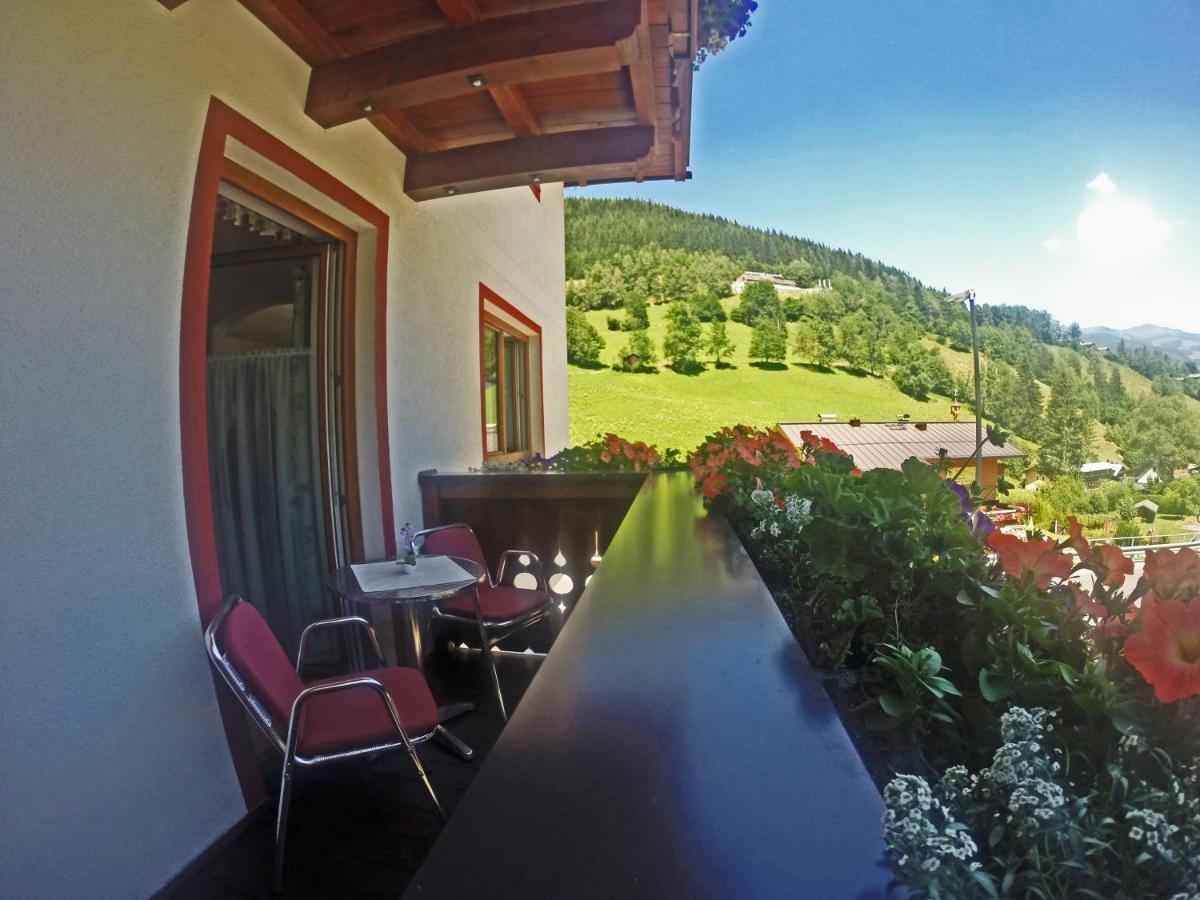 Zimmervermietung Babsy Bed & Breakfast Zell am See Bagian luar foto