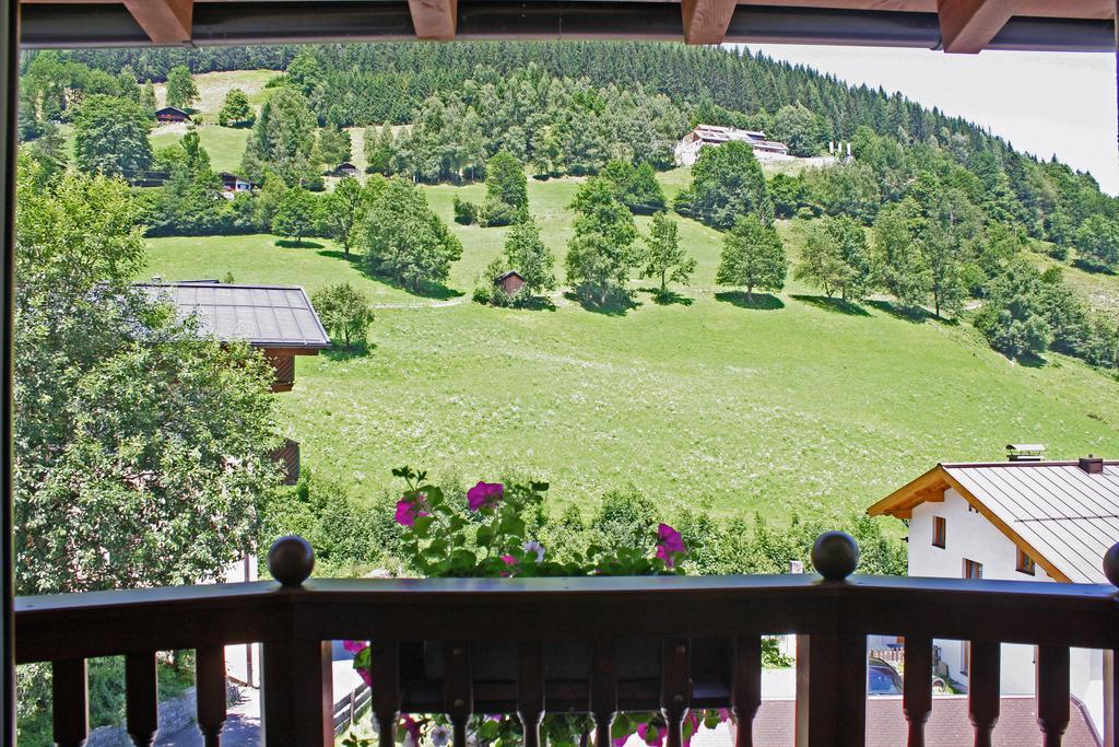 Zimmervermietung Babsy Bed & Breakfast Zell am See Ruang foto