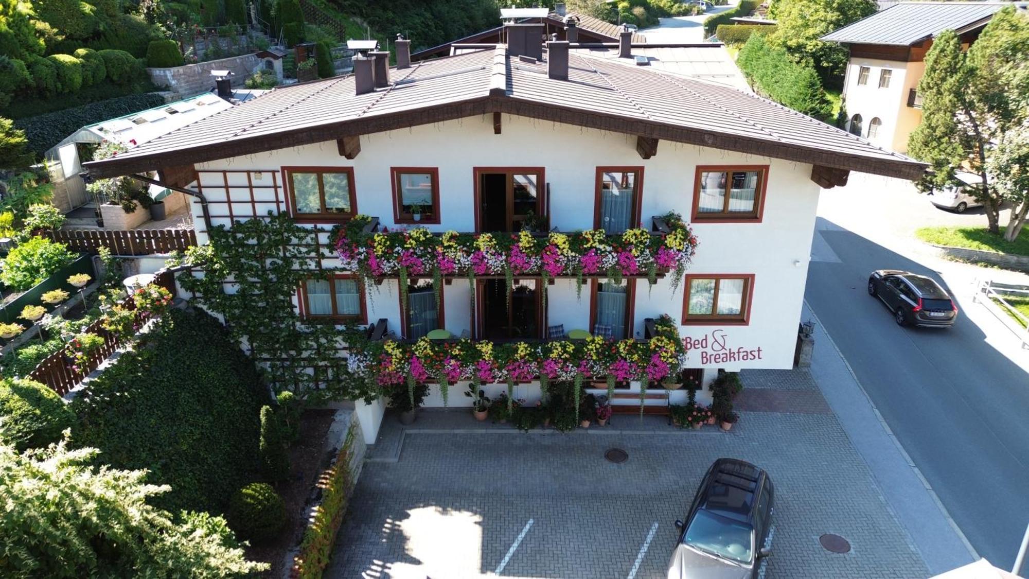 Zimmervermietung Babsy Bed & Breakfast Zell am See Bagian luar foto