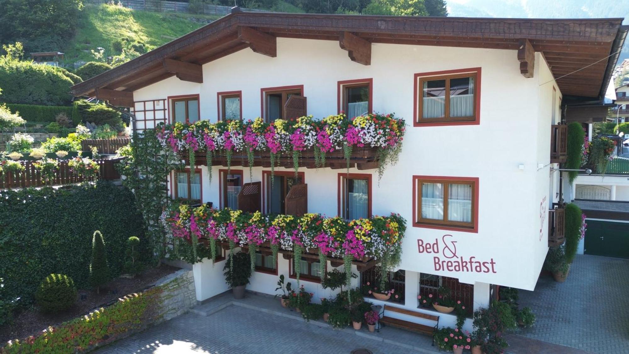 Zimmervermietung Babsy Bed & Breakfast Zell am See Bagian luar foto